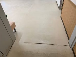 八女市病院床ハクリ洗浄WAX施工